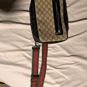 Gucci Beige and Black Belt Bag with Green and Red Strap